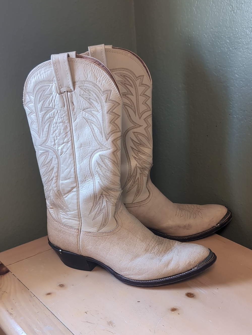 Nocona Cream Western Lace-Up Boots